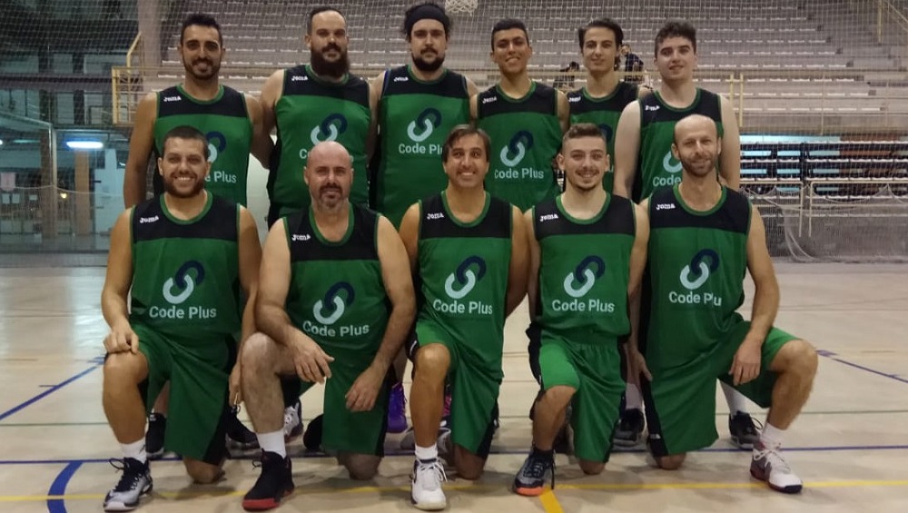 Pizzería Carlos y Code Plus vuelven a sonreír