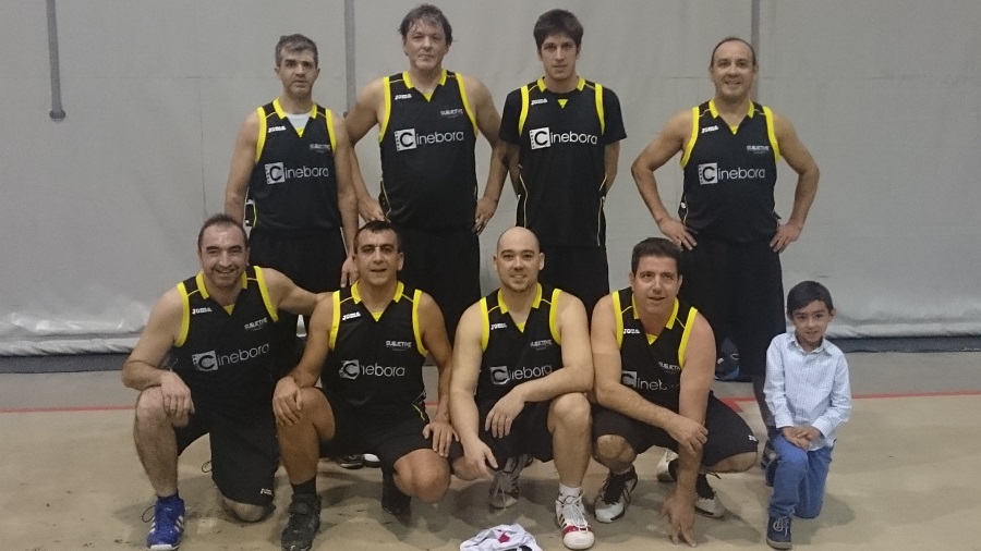 Ni uno, ni dos, ni tres… cuatro equipos en lo más alto