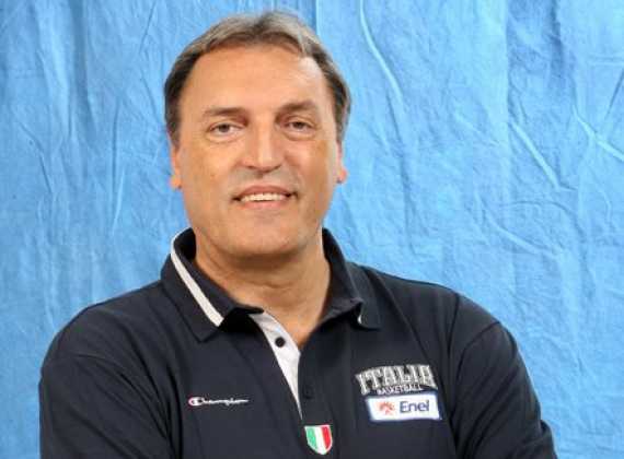 Dino Meneghin en Yobasket